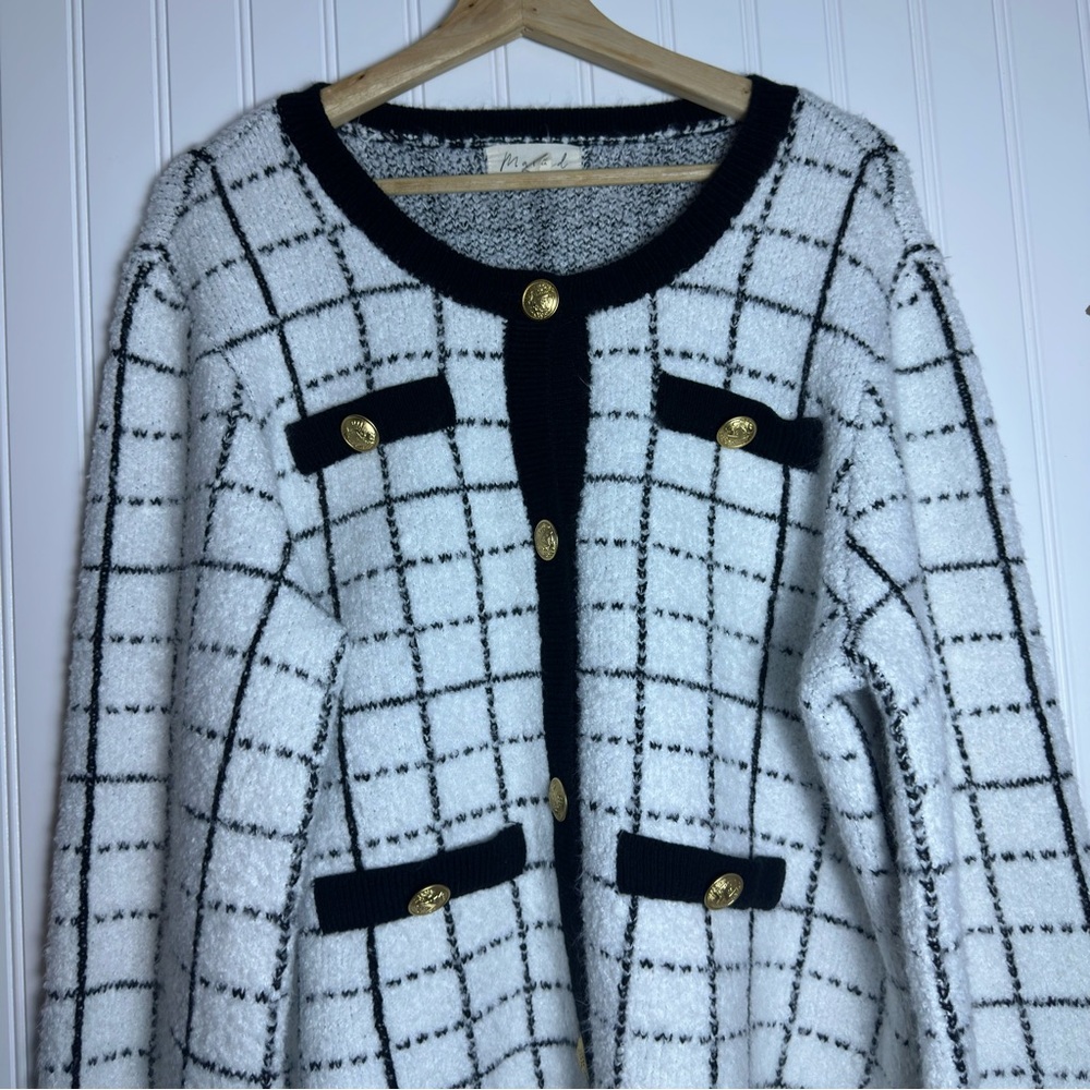 Marled Black and White Grid Pattern Blazer - Picture 4 of 15
